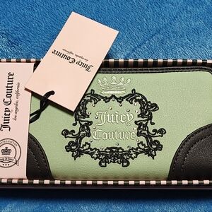 Juicy Couture Mint and Black Wallet